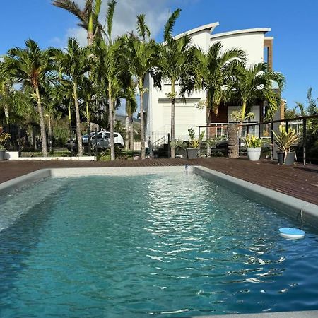 Grande Villa Au Calme - Vue Exceptionnelle - Climatisation - Piscine Sel Chauffee - Jardin Tropical Vincendo 外观 照片