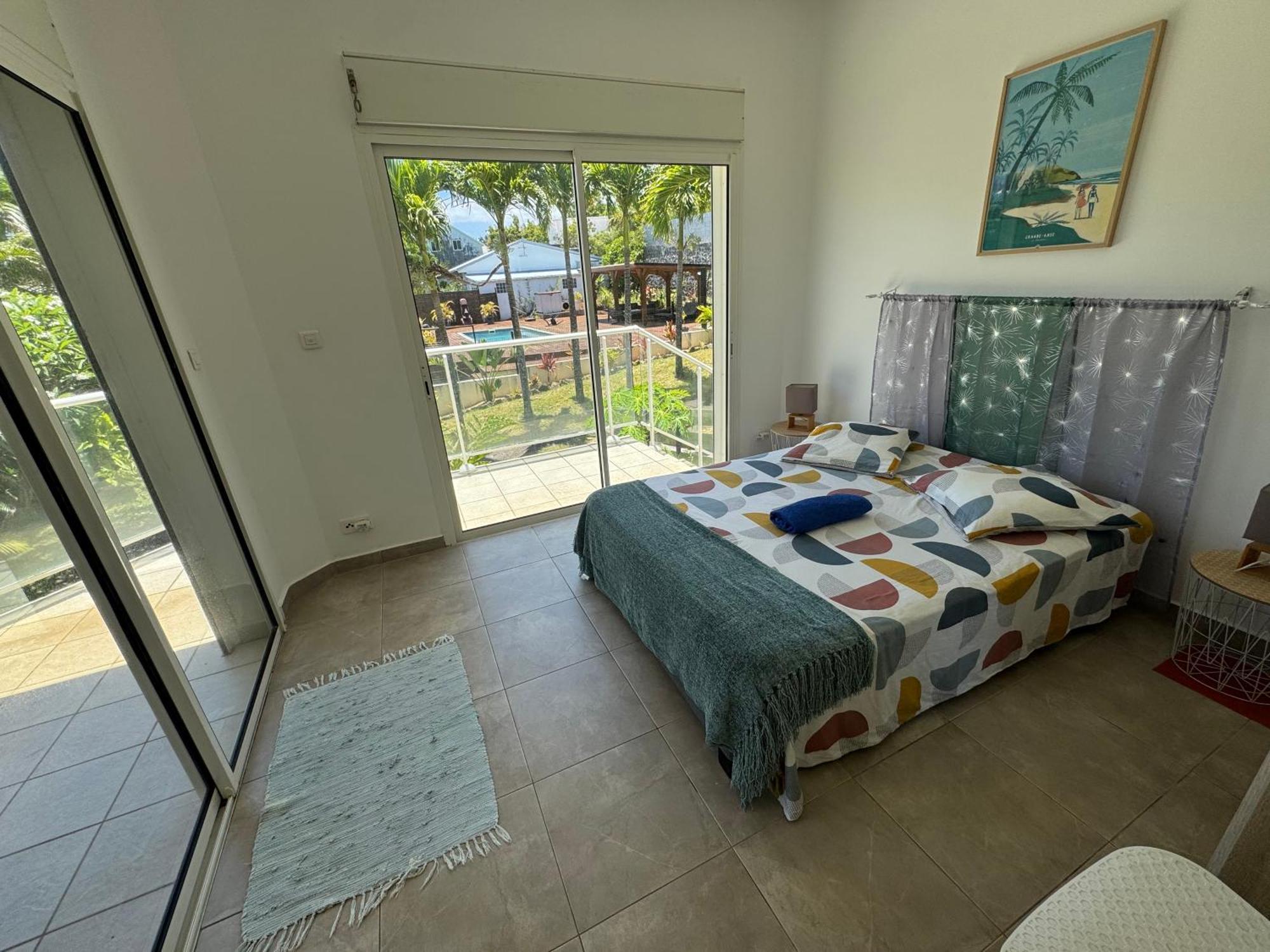 Grande Villa Au Calme - Vue Exceptionnelle - Climatisation - Piscine Sel Chauffee - Jardin Tropical Vincendo 外观 照片