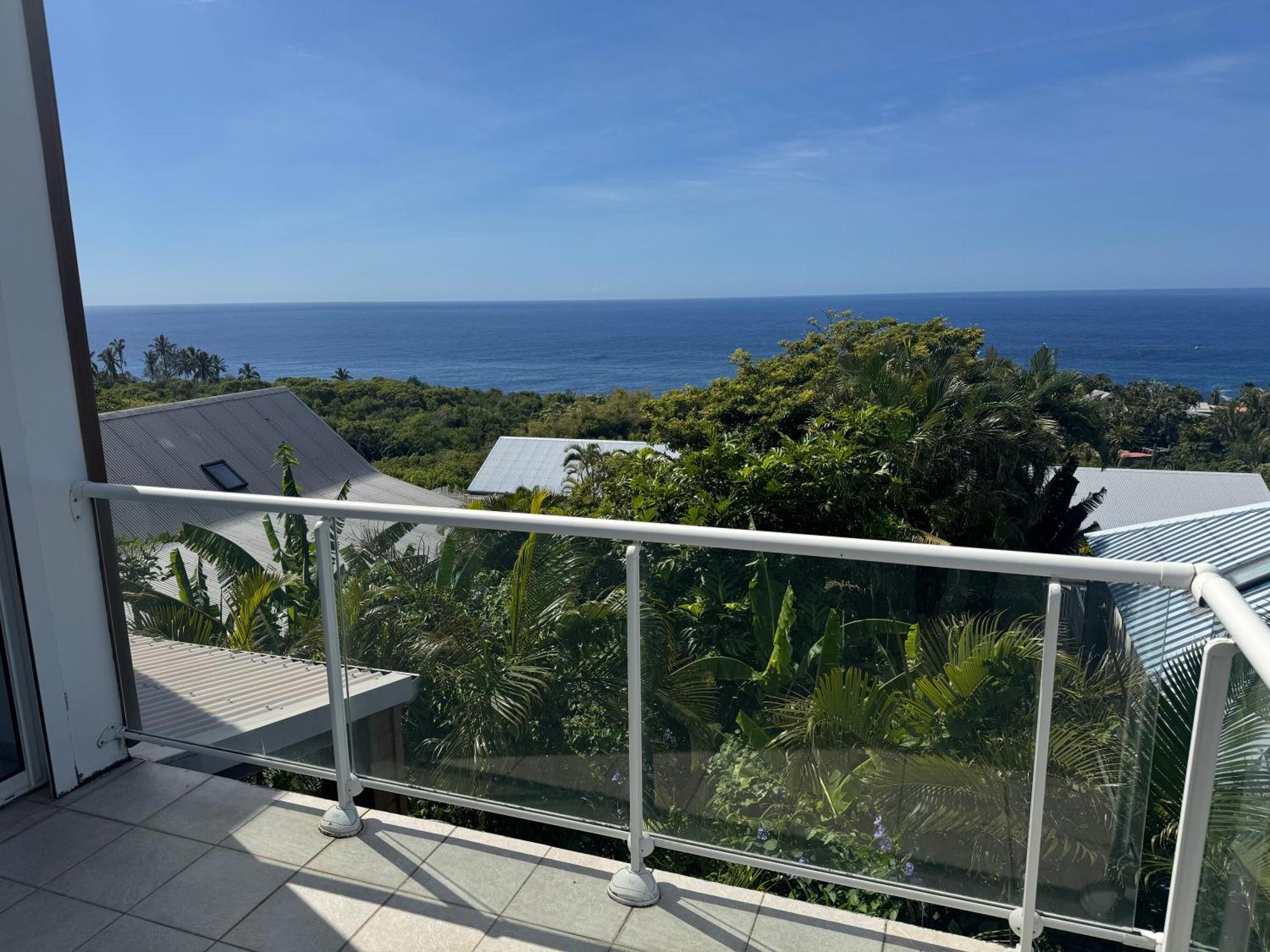 Grande Villa Au Calme - Vue Exceptionnelle - Climatisation - Piscine Sel Chauffee - Jardin Tropical Vincendo 外观 照片